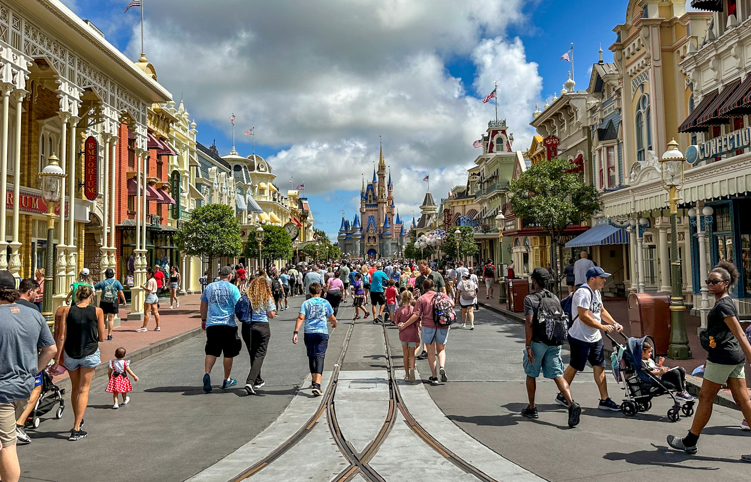Best Food at Magic Kingdom — What to Eat