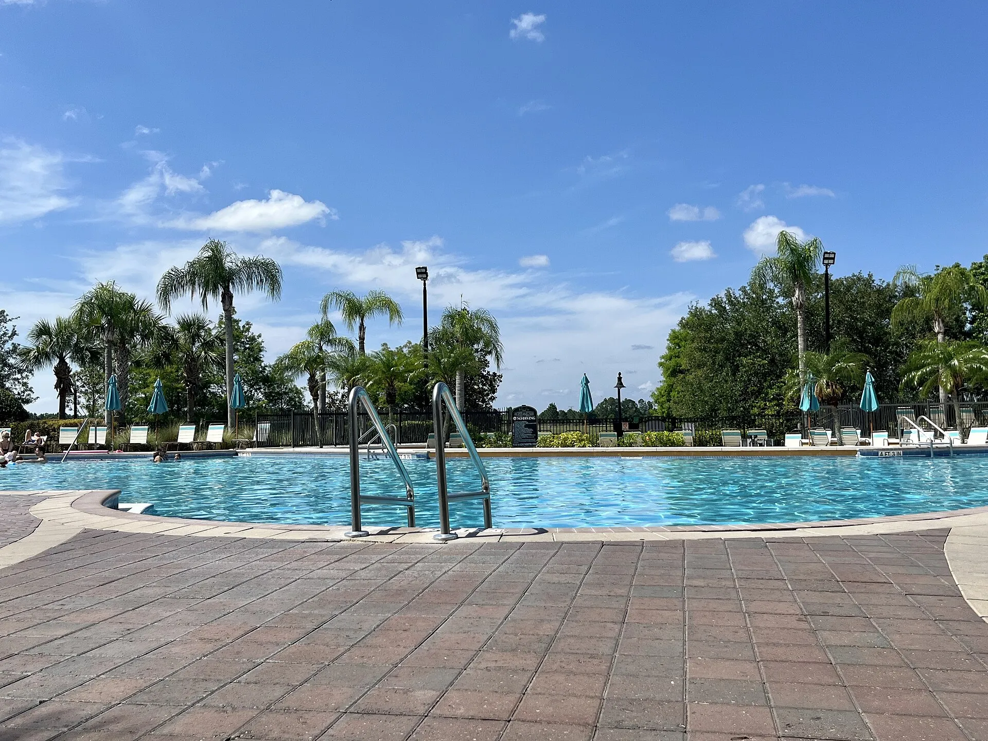 Best Off-Site Hotels Near Disney World